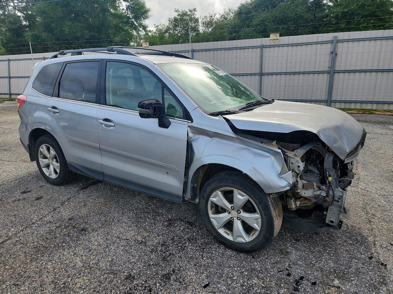 Subaru Forester 2.5i Touring