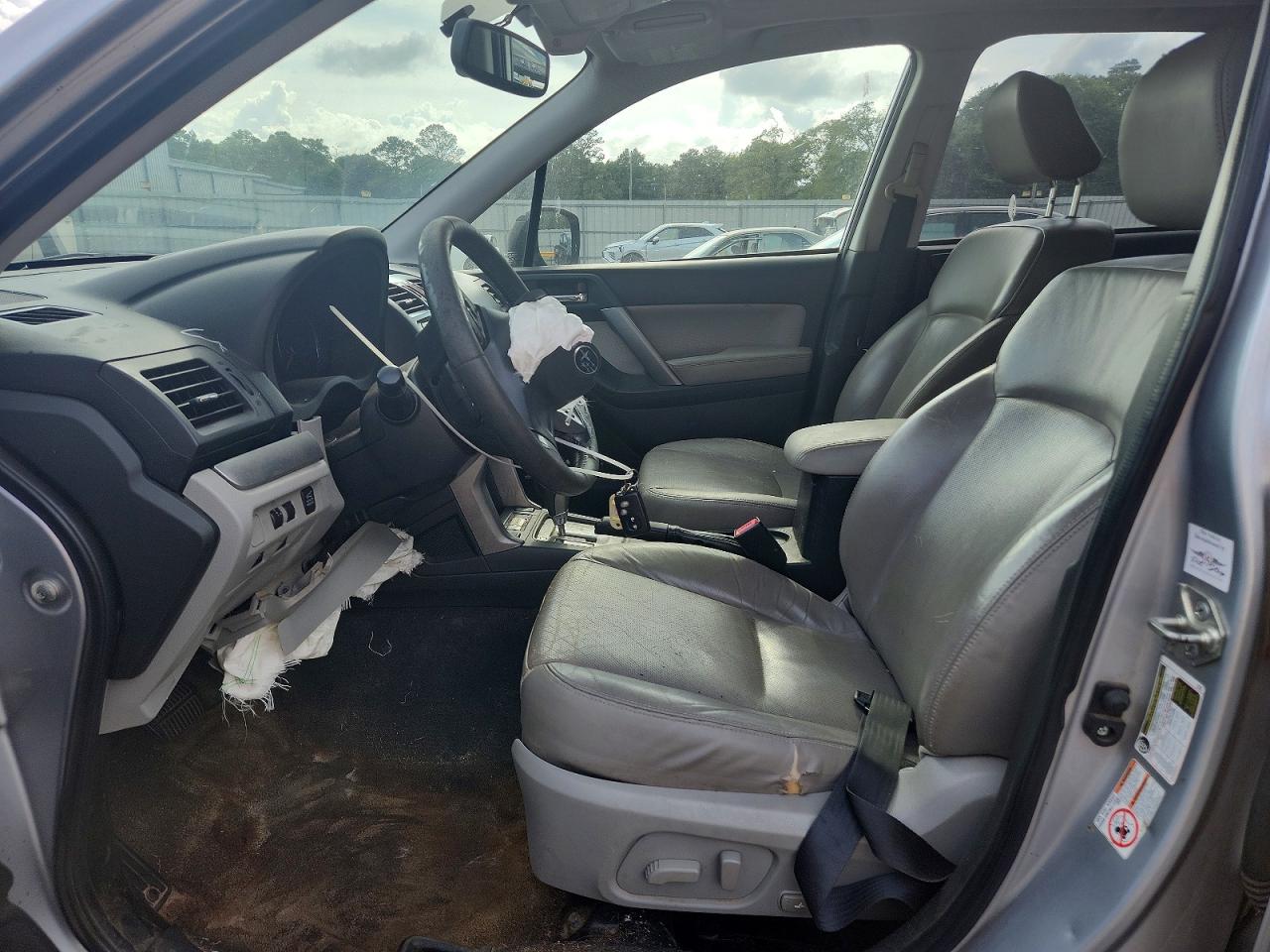 Subaru Forester 2.5i Touring