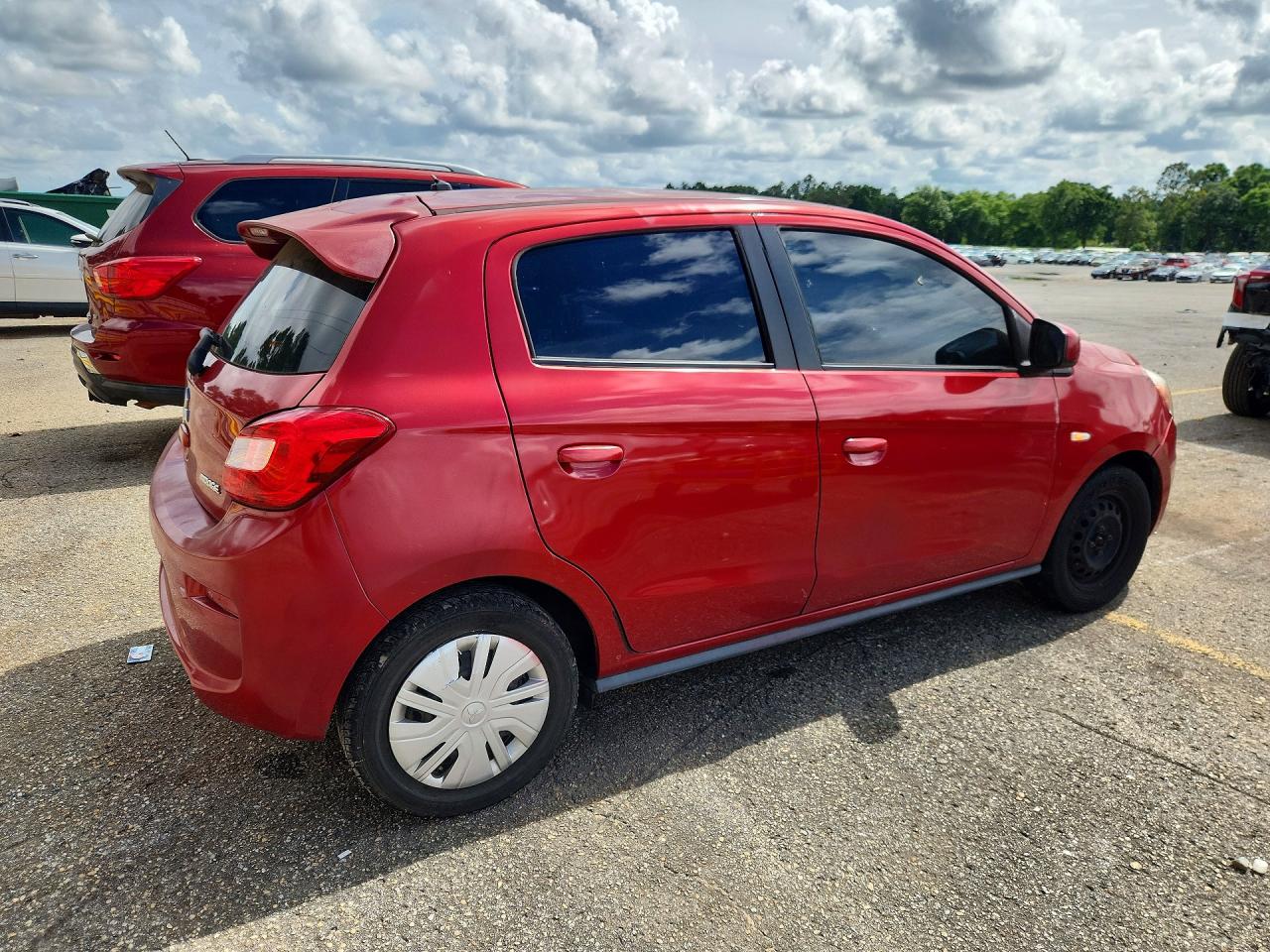 Mitsubishi Mirage Es