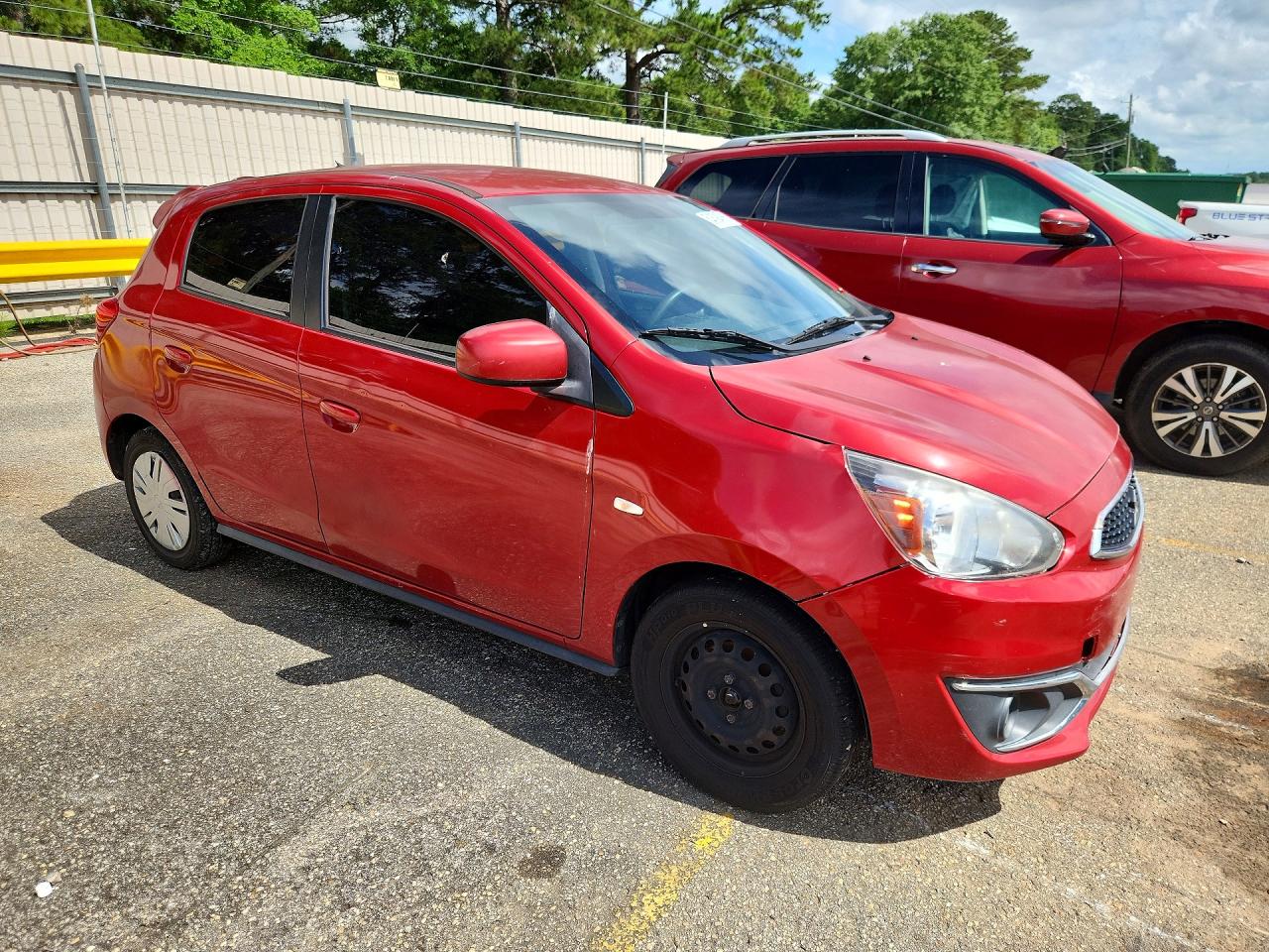 Mitsubishi Mirage Es
