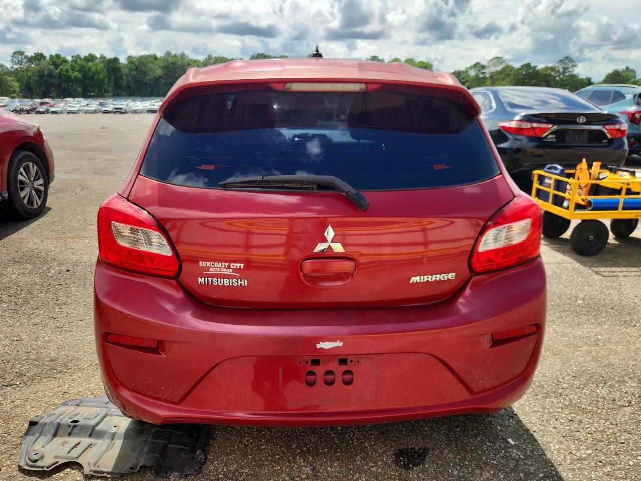 Mitsubishi Mirage Es