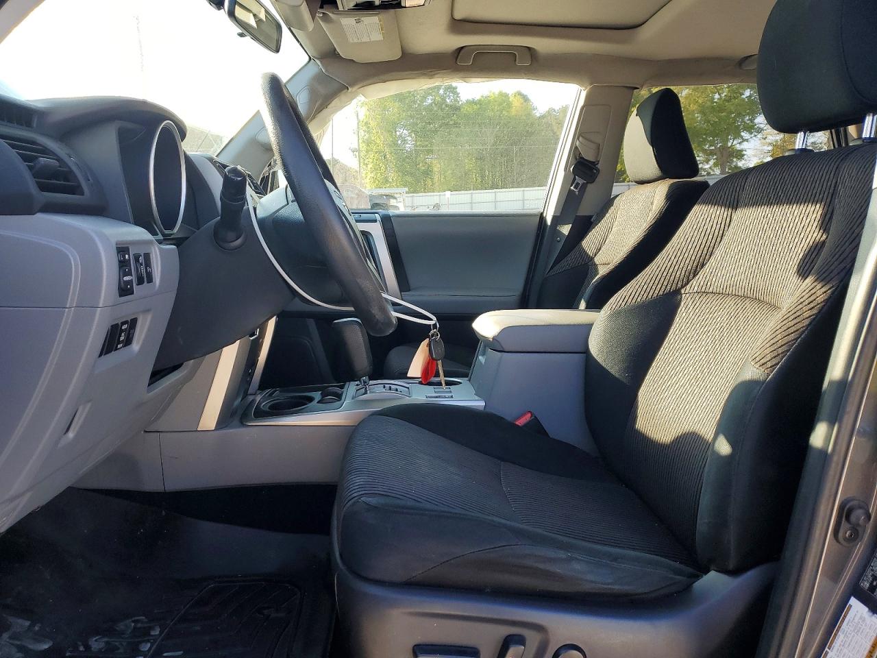 Toyota 4Runner Sr5