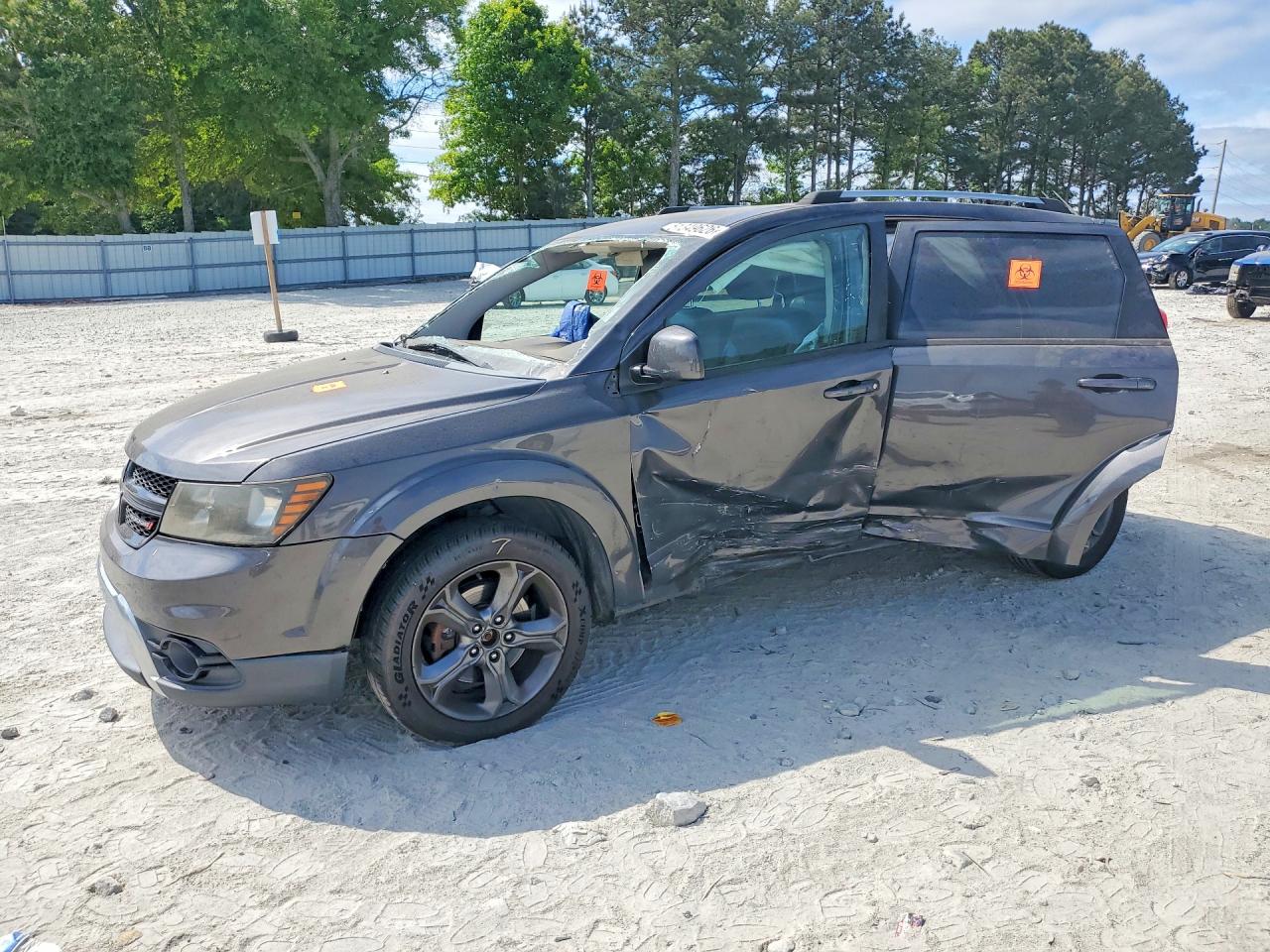 Salvage Dodge Journey Image