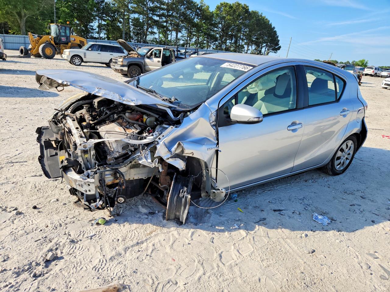 Salvage Toyota Prius c Image