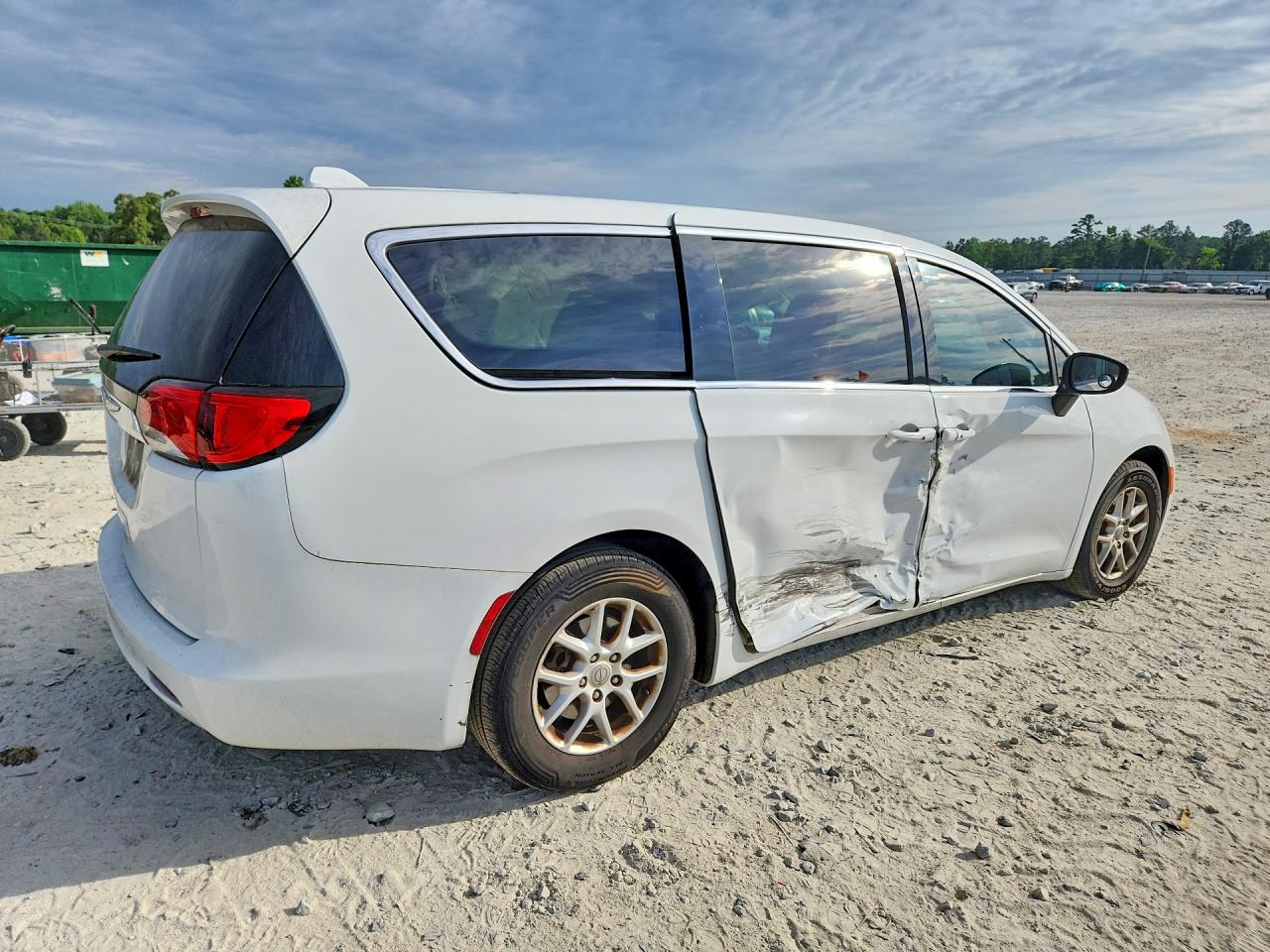 Chrysler Pacifica Touring