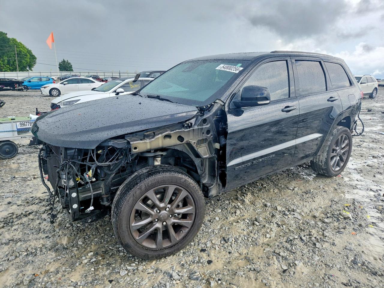 Salvage Jeep Cherokee Image