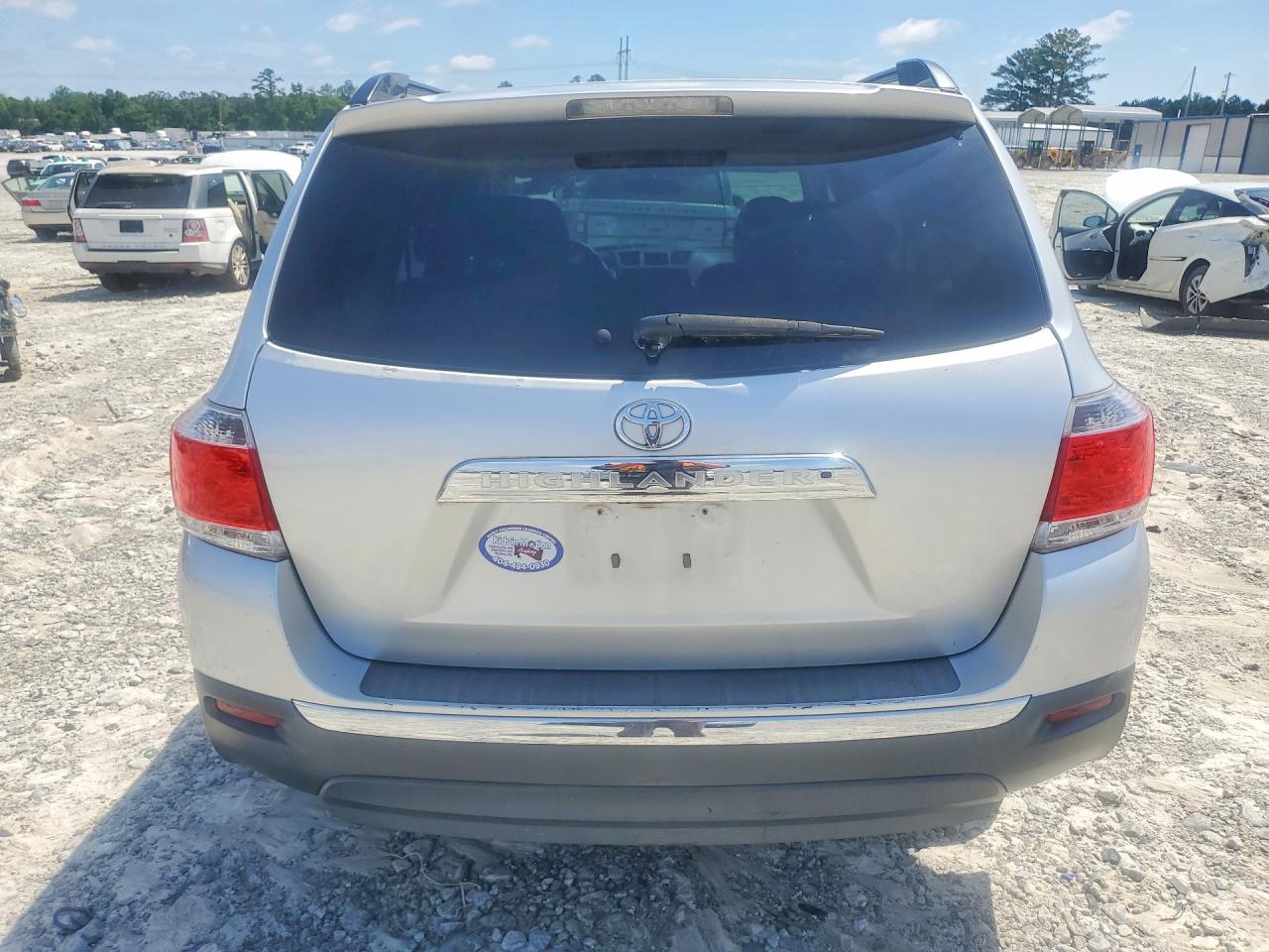 Toyota Highlander Plus