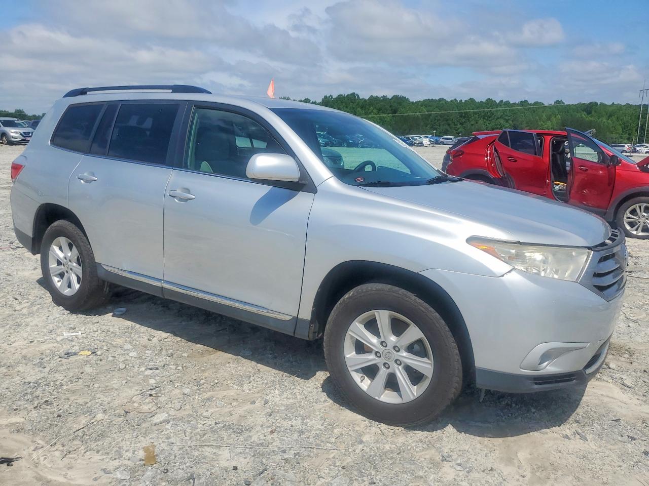 Toyota Highlander Plus
