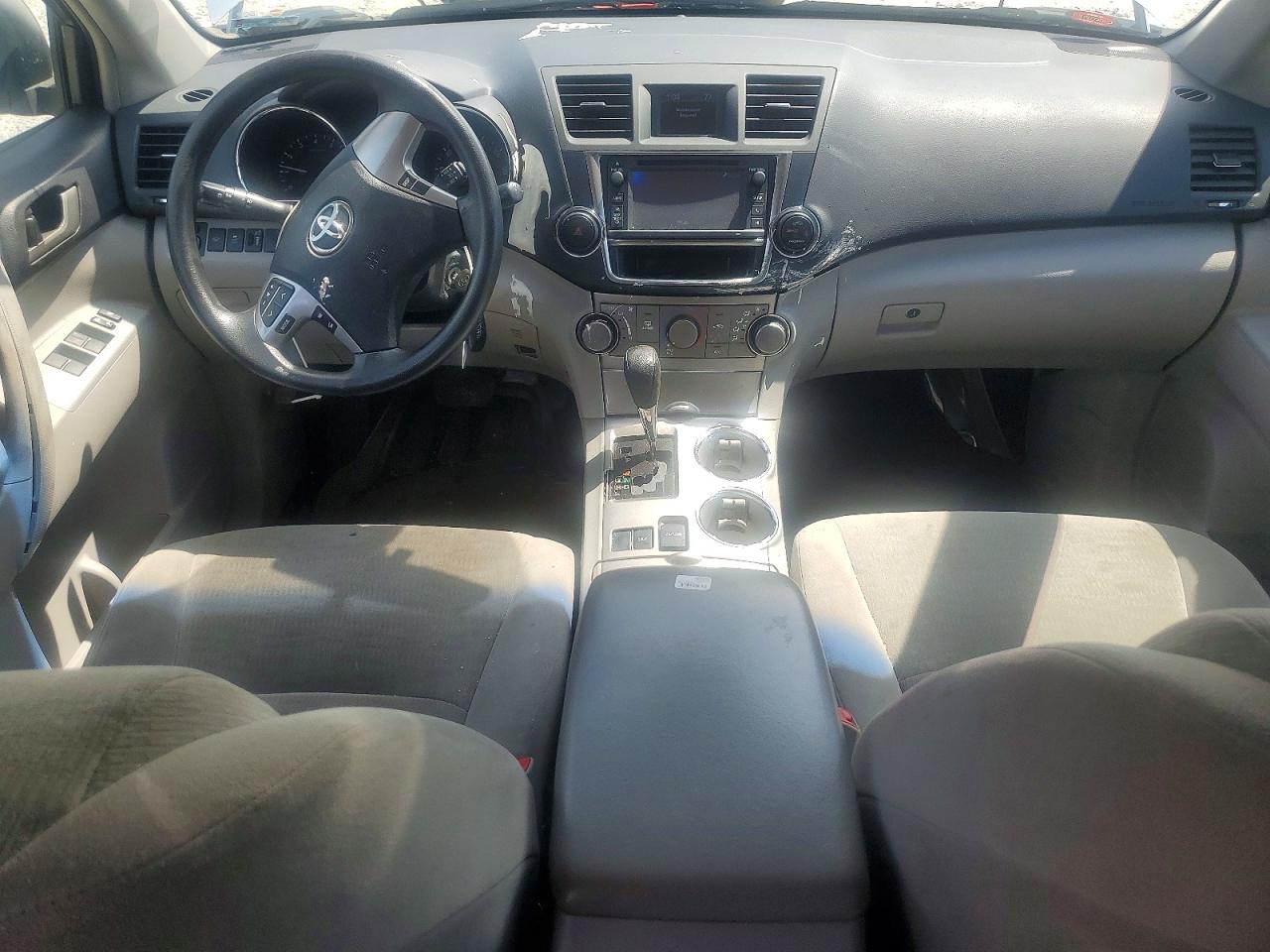 Toyota Highlander Plus