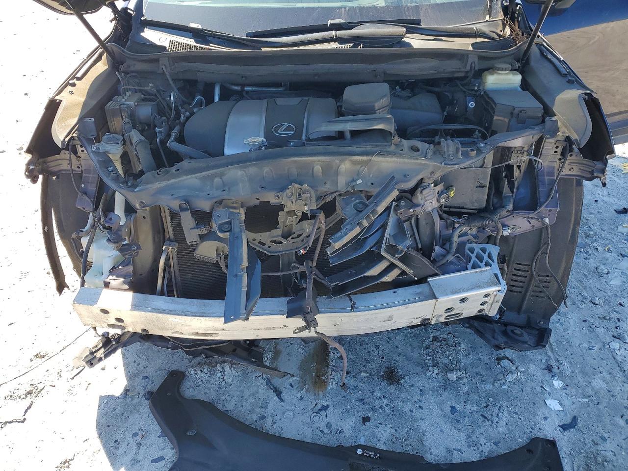 Lexus RX Base