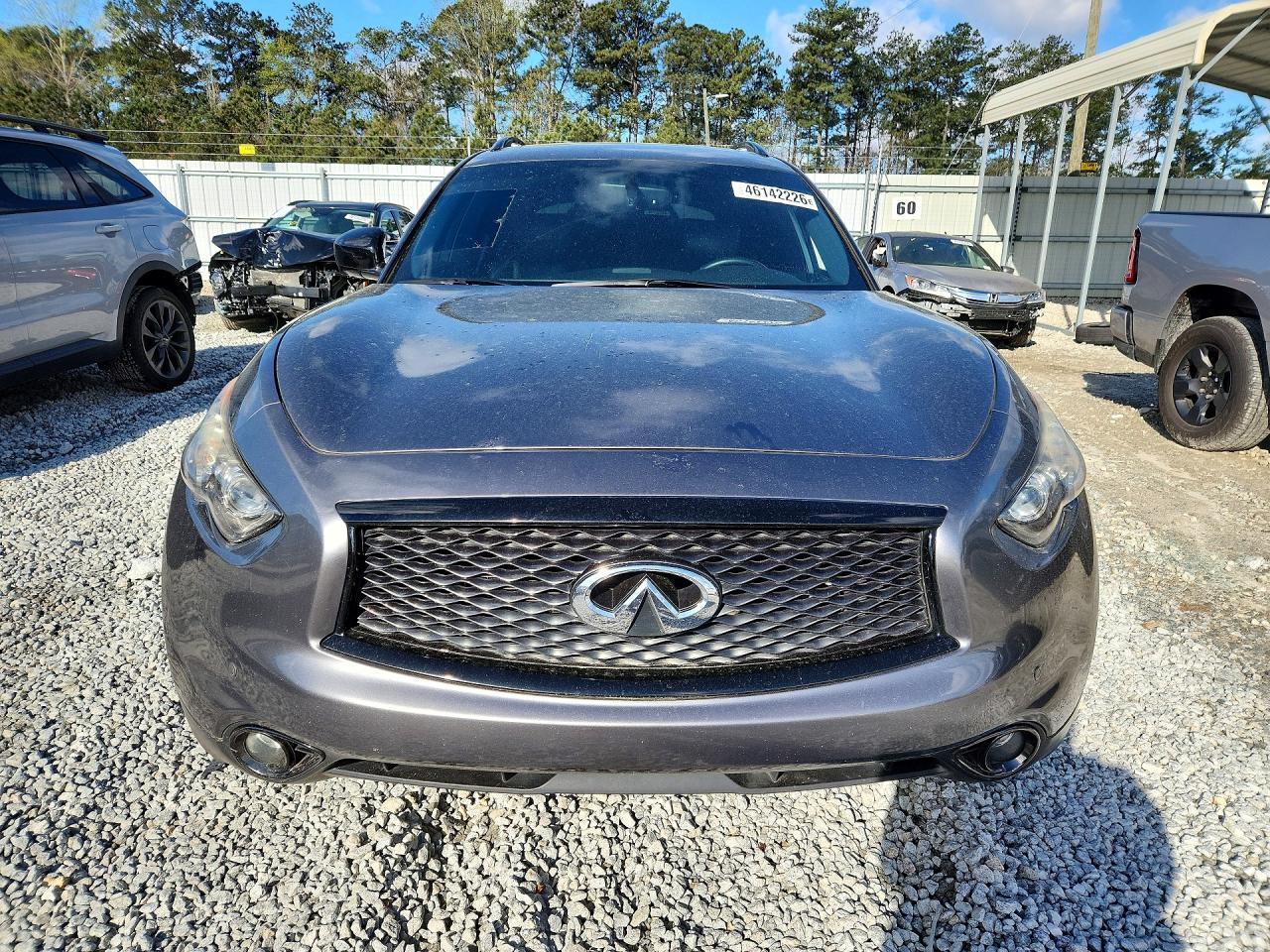 INFINITI Qx