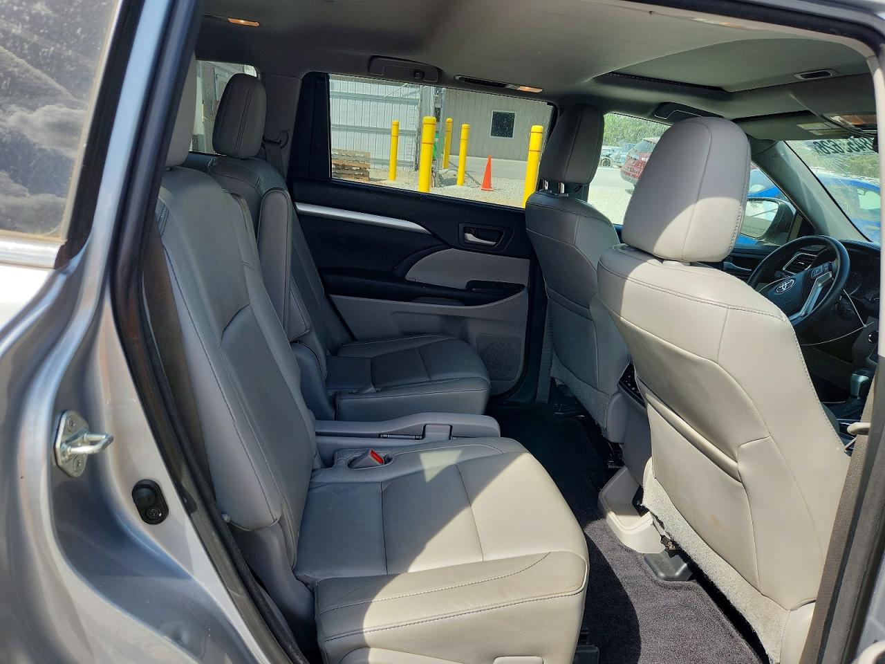 Toyota Highlander Xle