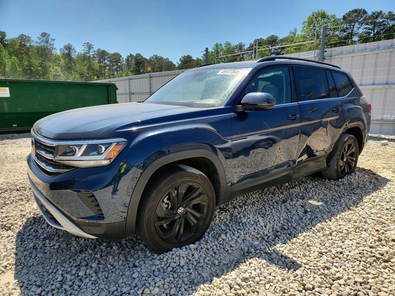 Salvage Volkswagen Atlas Image