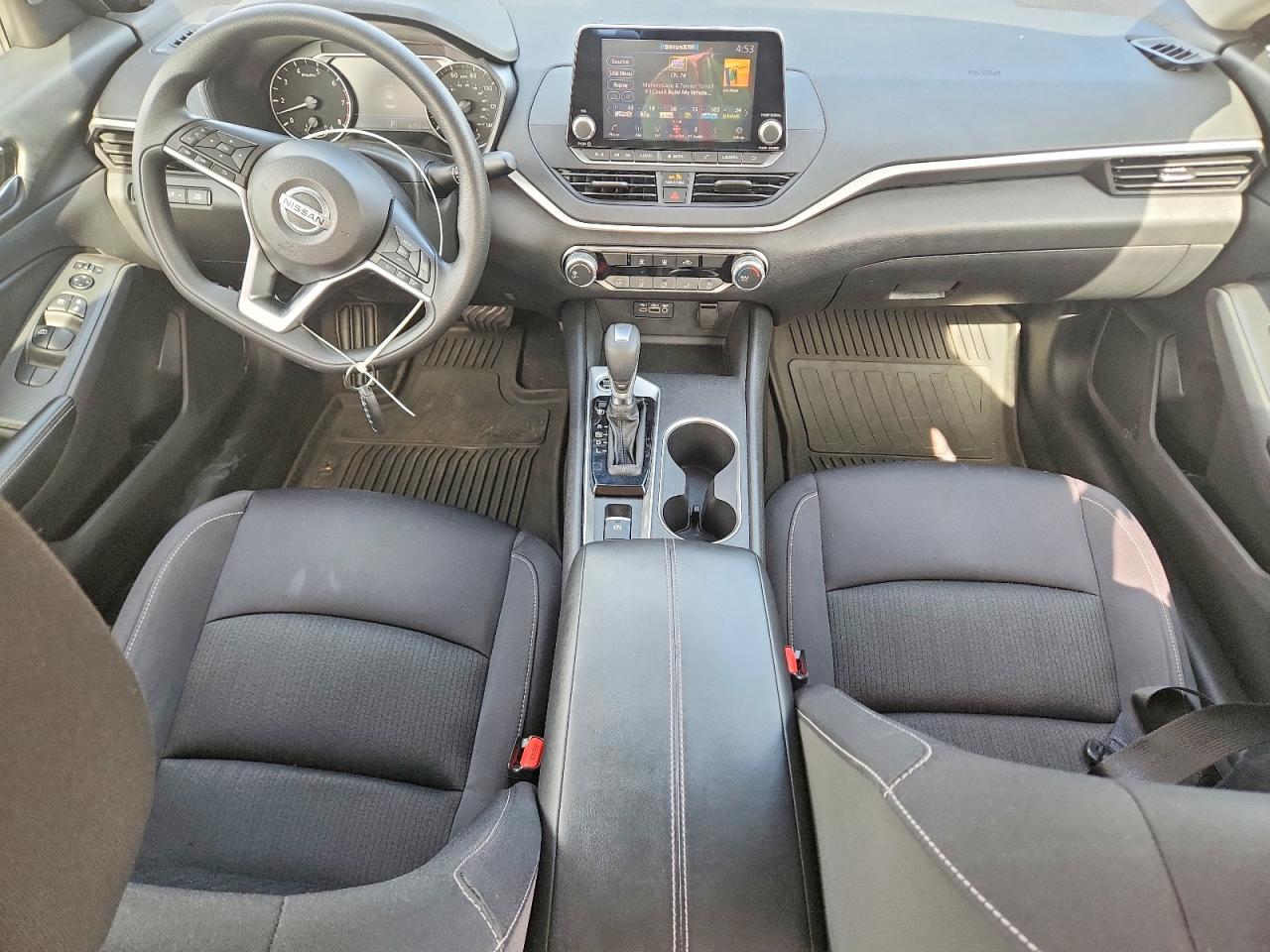 Nissan Altima Sv