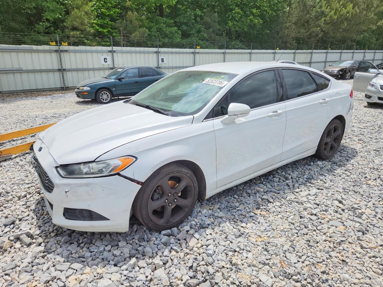 Salvage Ford Fusion Image