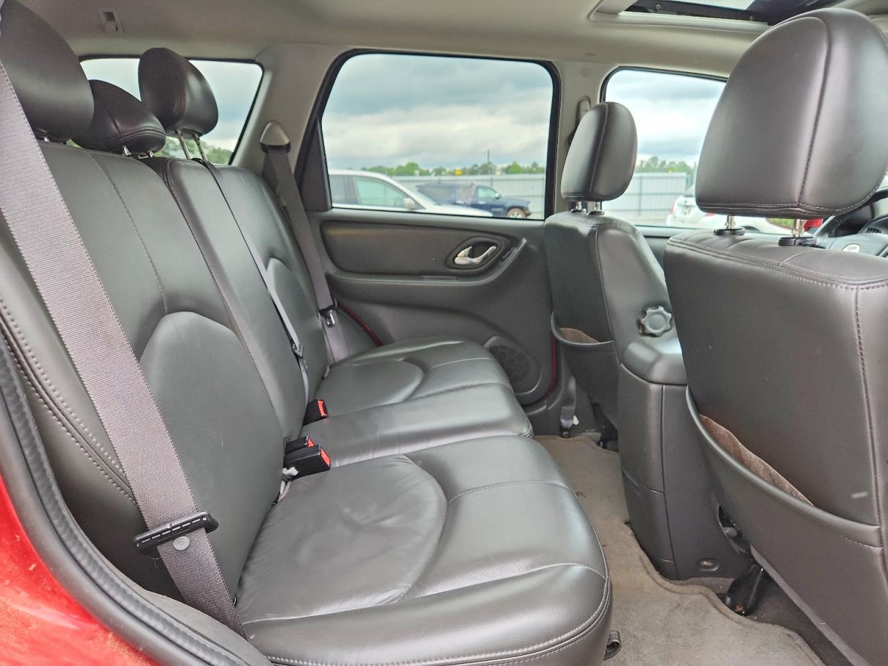 Mazda Tribute S S