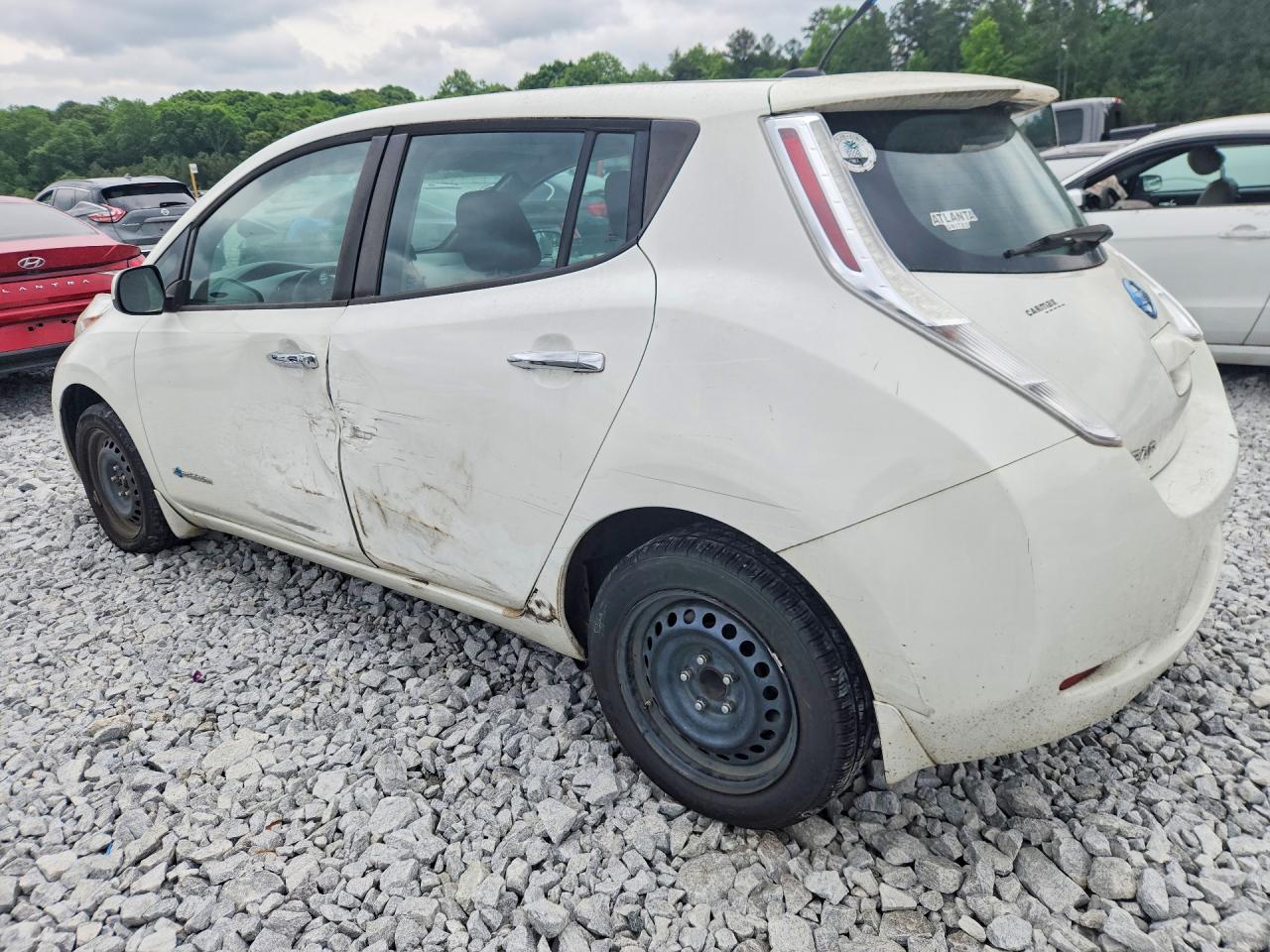Nissan LEAF S