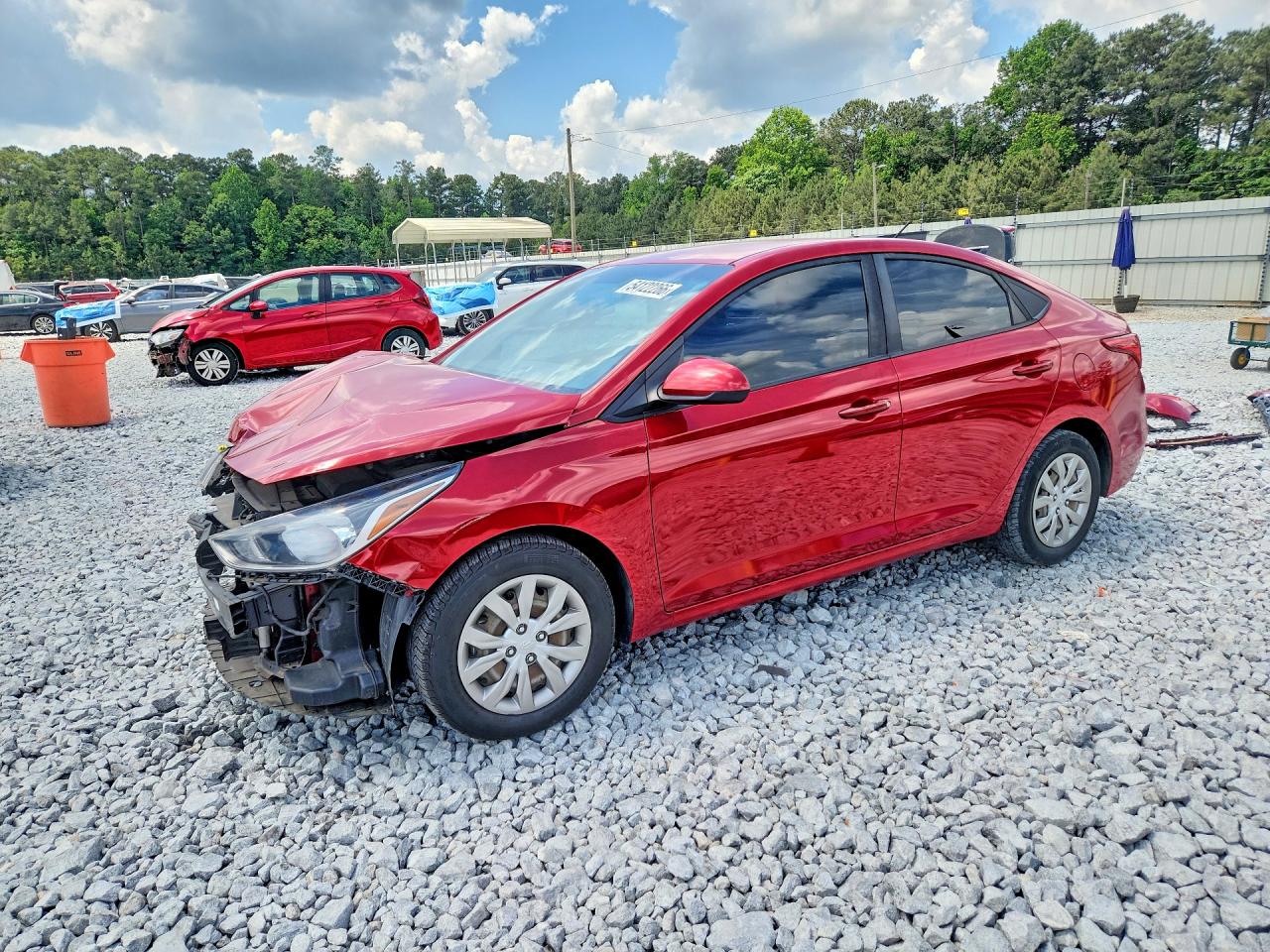 Salvage Hyundai ACCENT Image