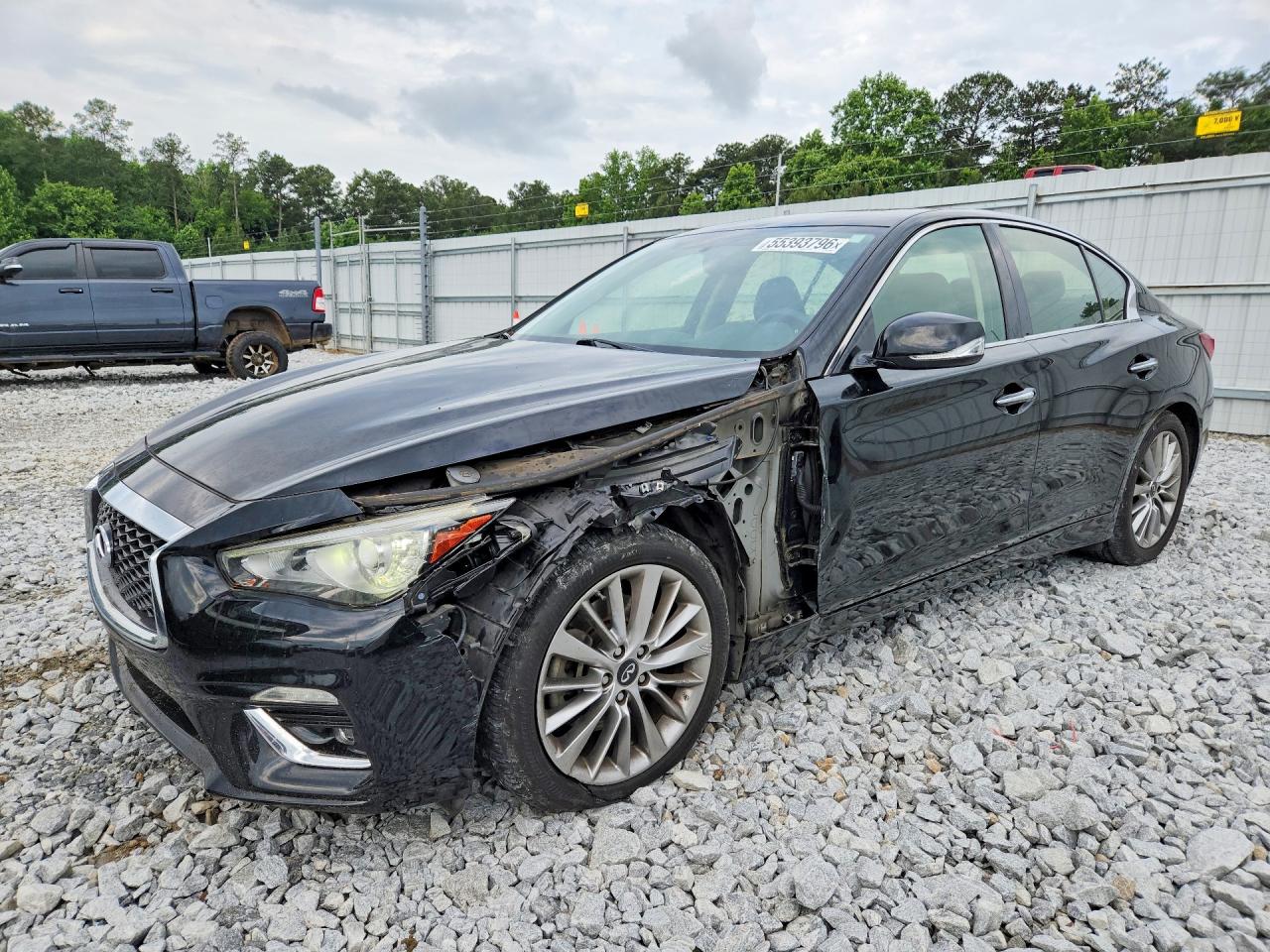 Salvage INFINITI Q50 Image