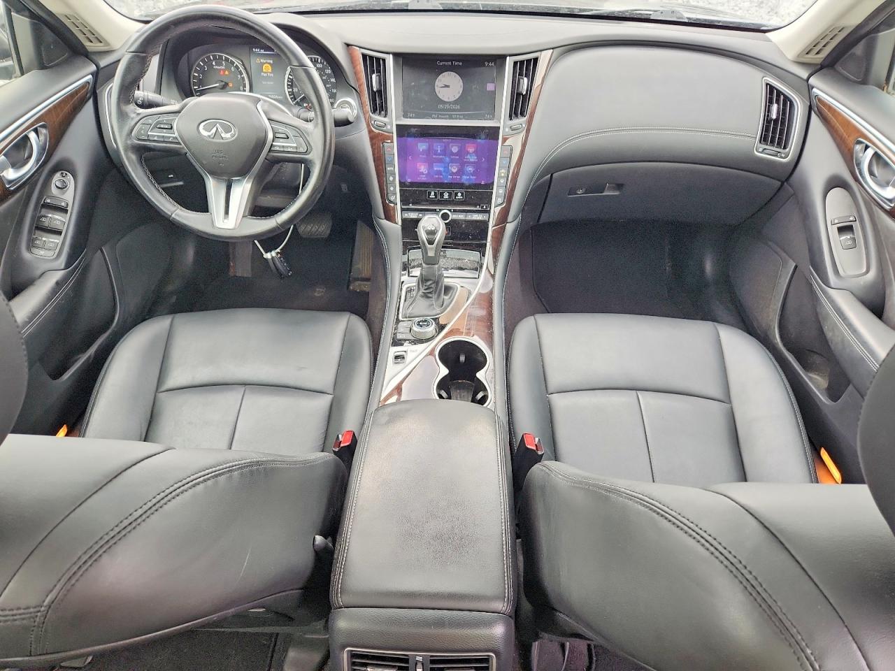 INFINITI Q50 3.0t L 3.0t Luxe