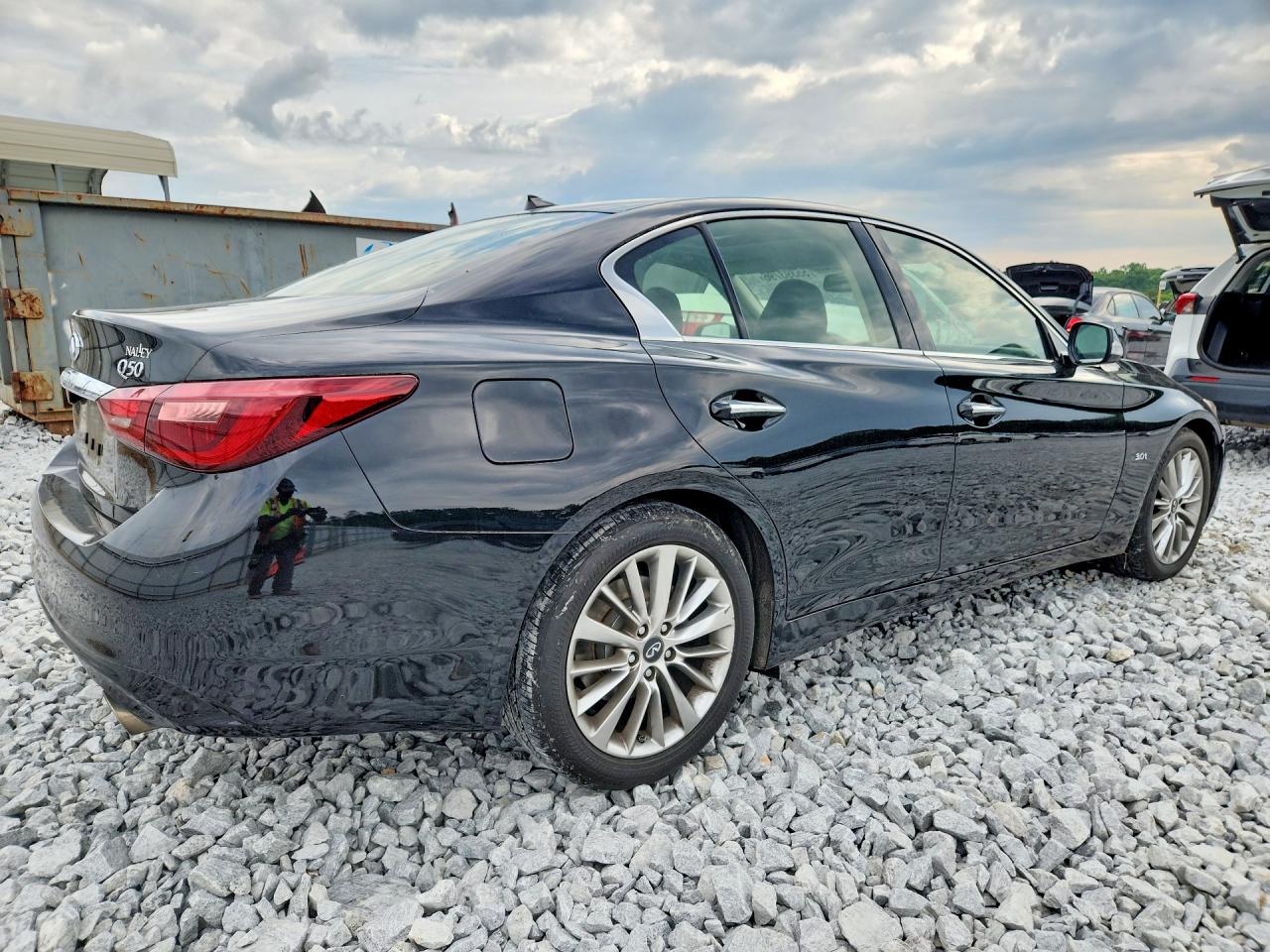 INFINITI Q50 3.0t L 3.0t Luxe