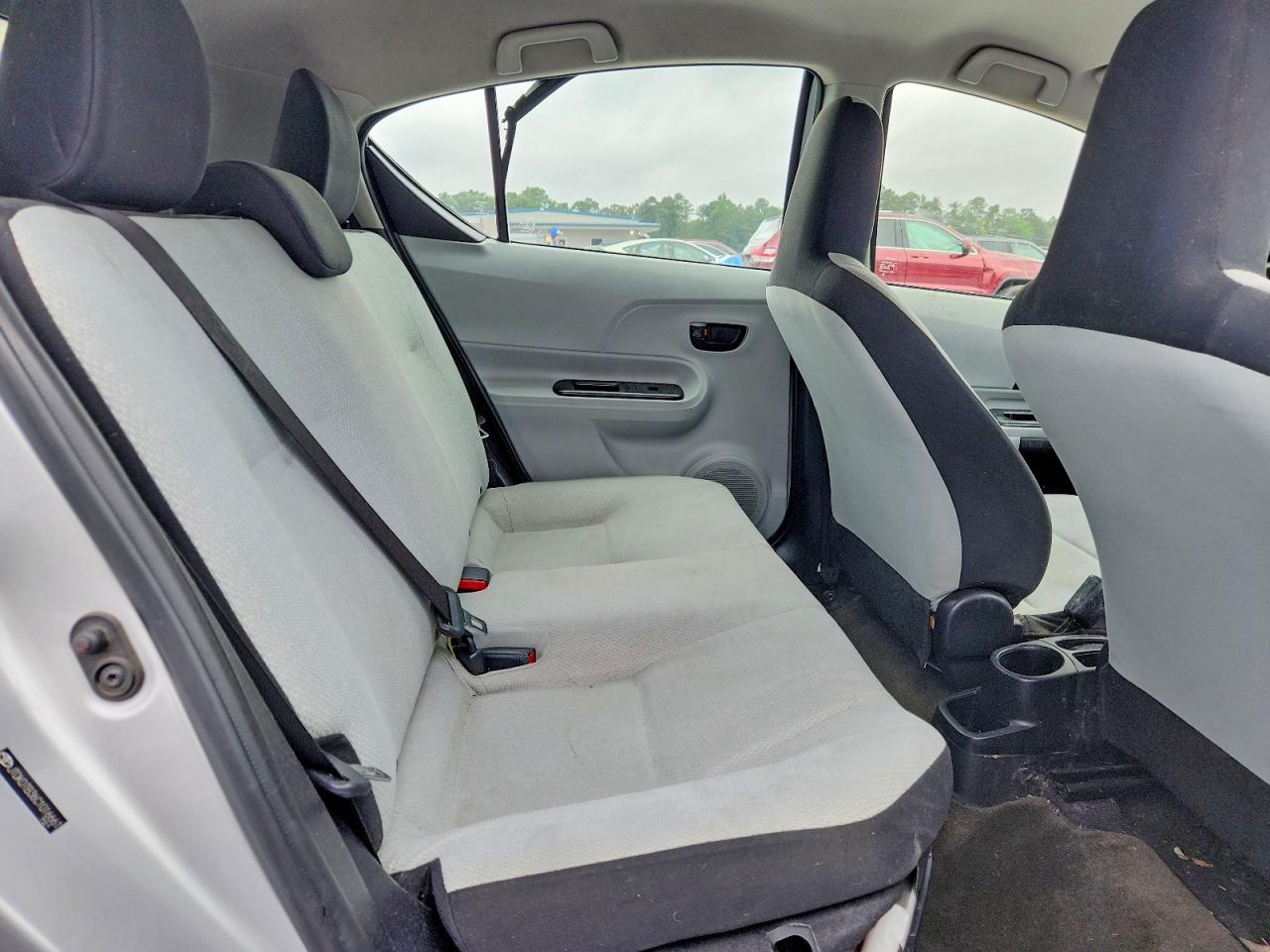 Toyota Prius c One