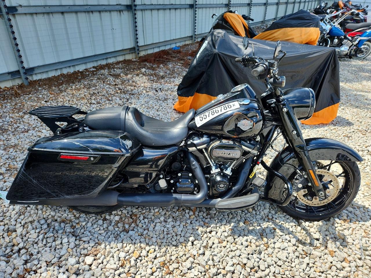 Salvage Harley-Davidson Fl Image