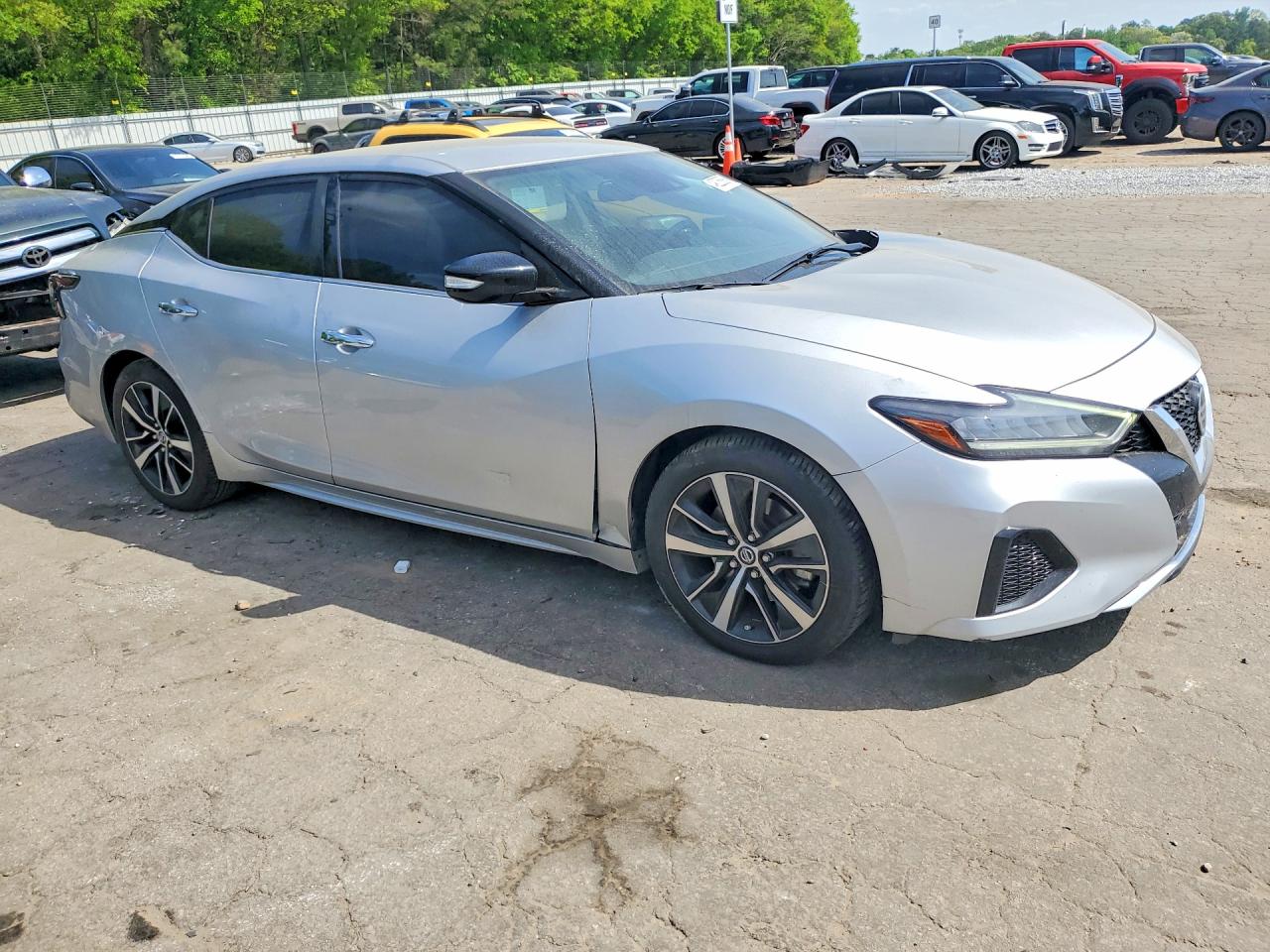 Nissan Maxima Sv