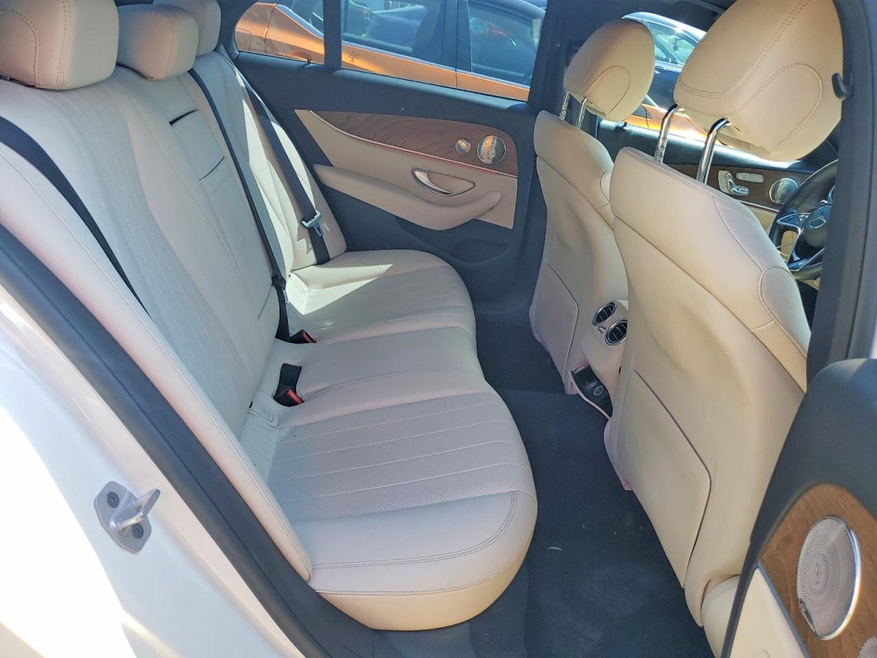 Mercedes-Benz E-Class 350