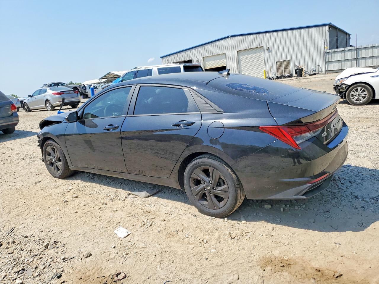 Hyundai ELANTRA Sel