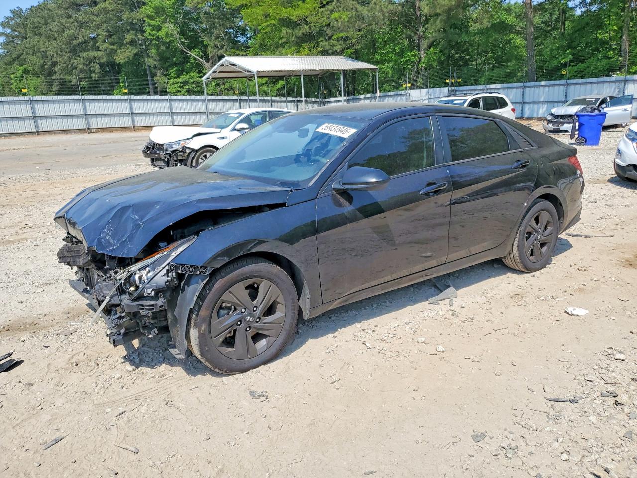 Salvage Hyundai ELANTRA Image