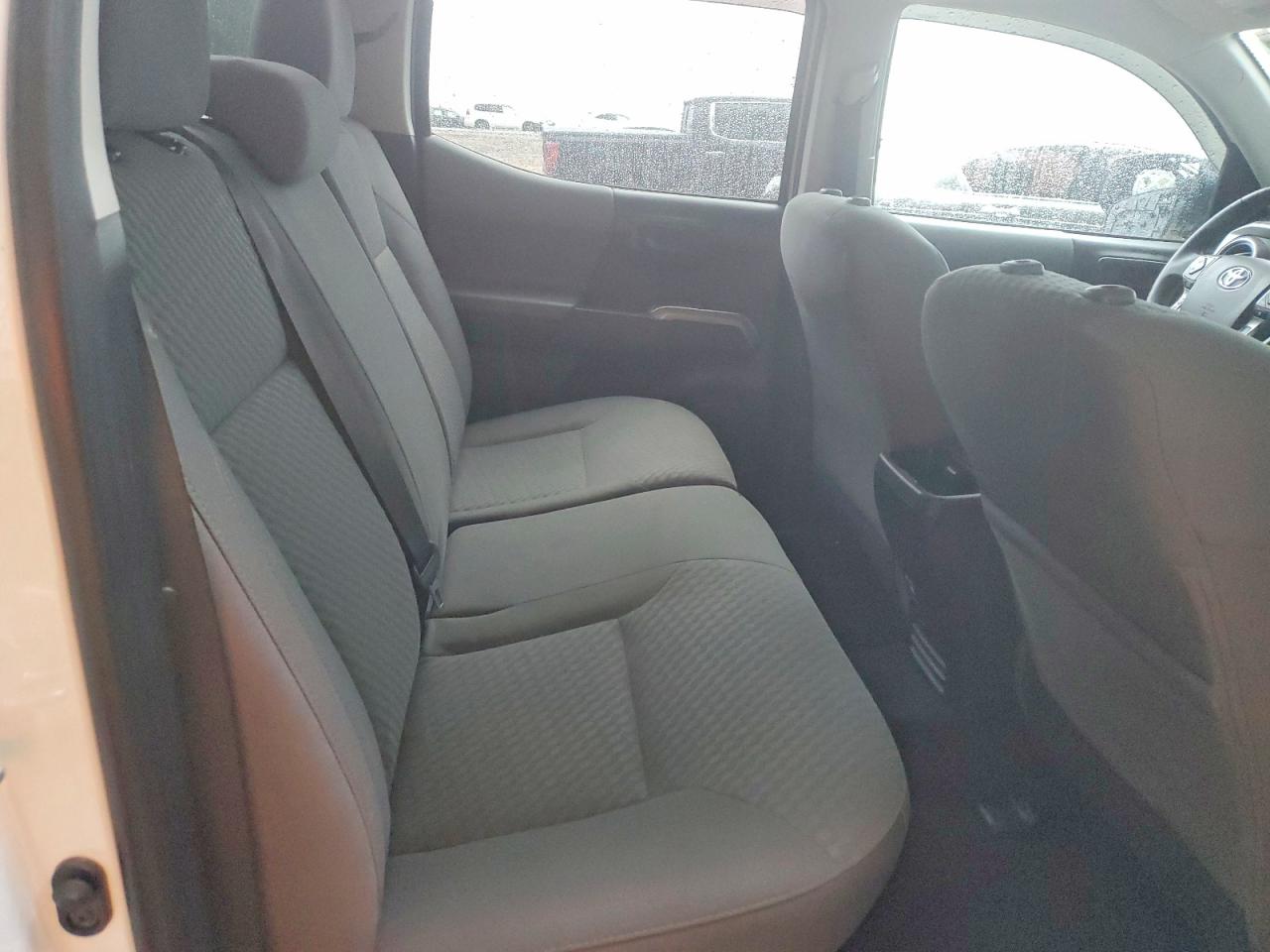 Toyota Tacoma Sr5 V6