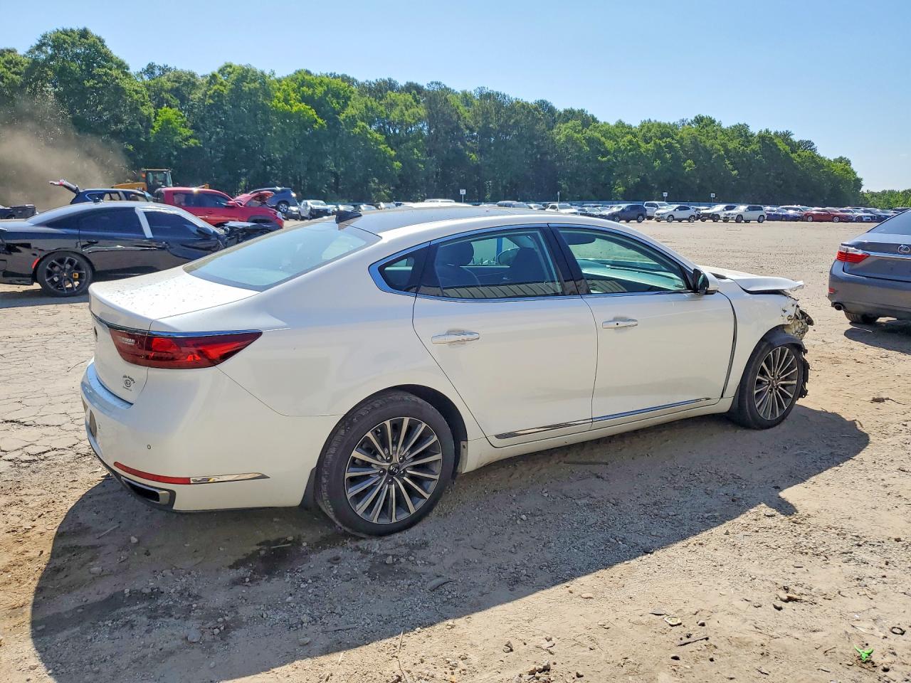 Kia Cadenza Premium