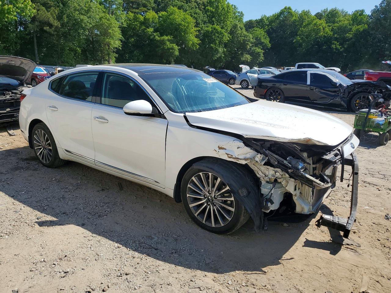Kia Cadenza Premium