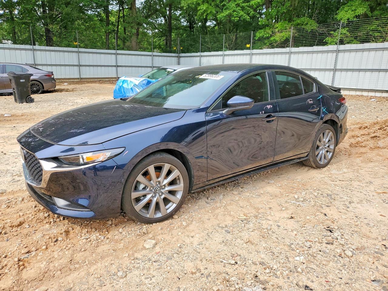 Salvage Mazda 3 Image