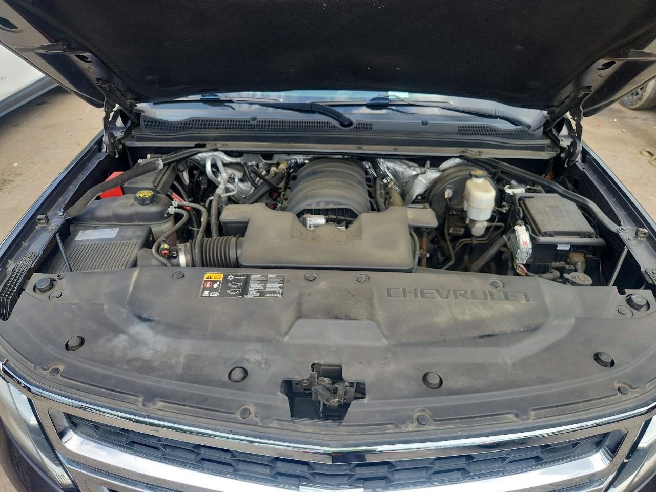 Chevrolet Suburban C1500 Lt