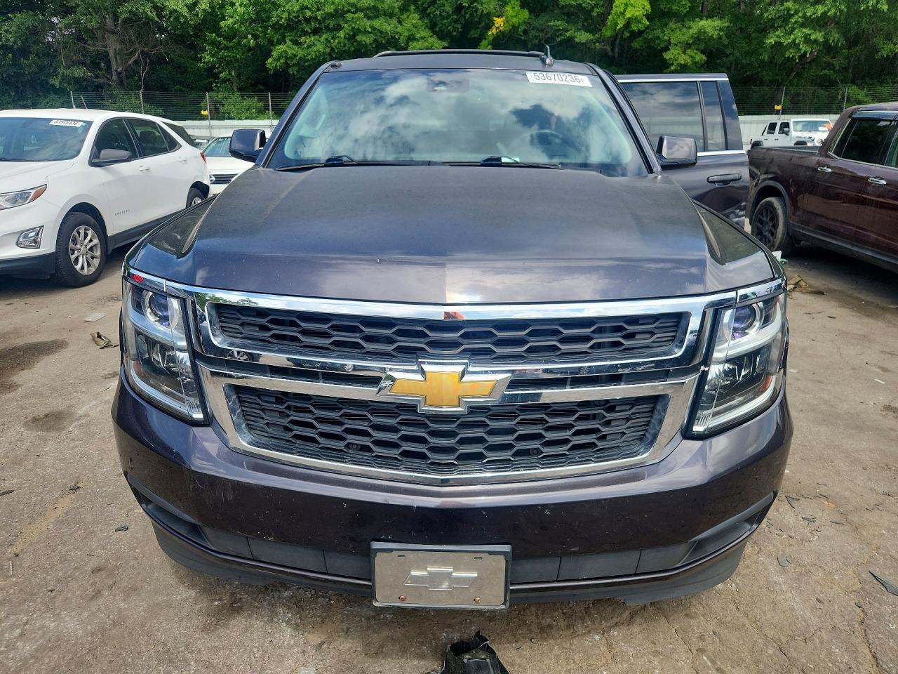 Chevrolet Suburban C1500 Lt