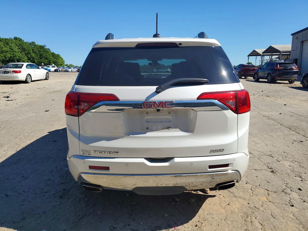 GMC Acadia Denali