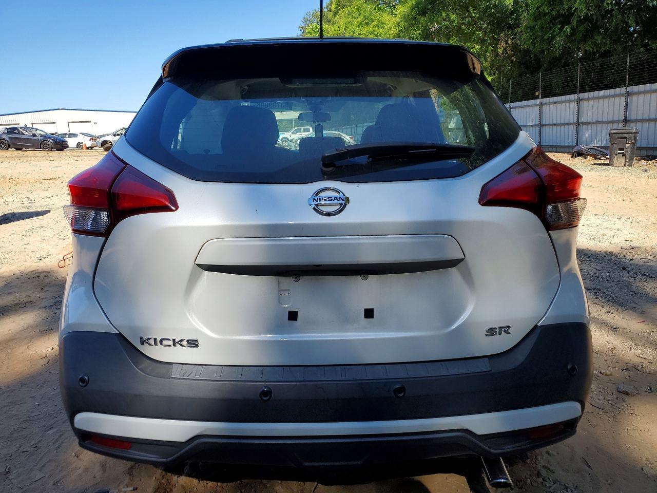Nissan Kicks Sr