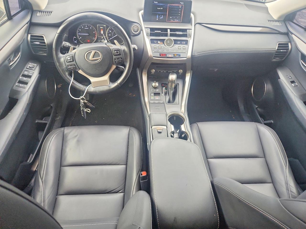 Lexus NX Base