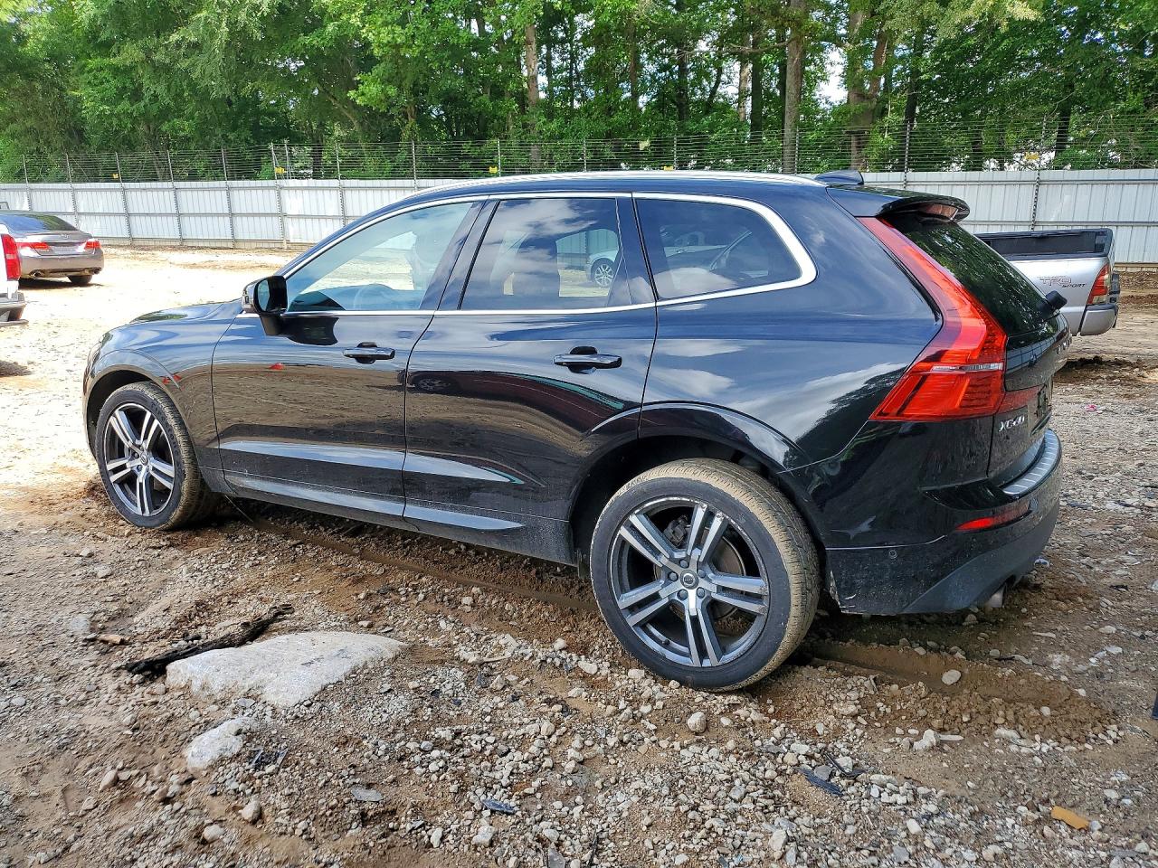 Volvo XC60 T5 Momentum