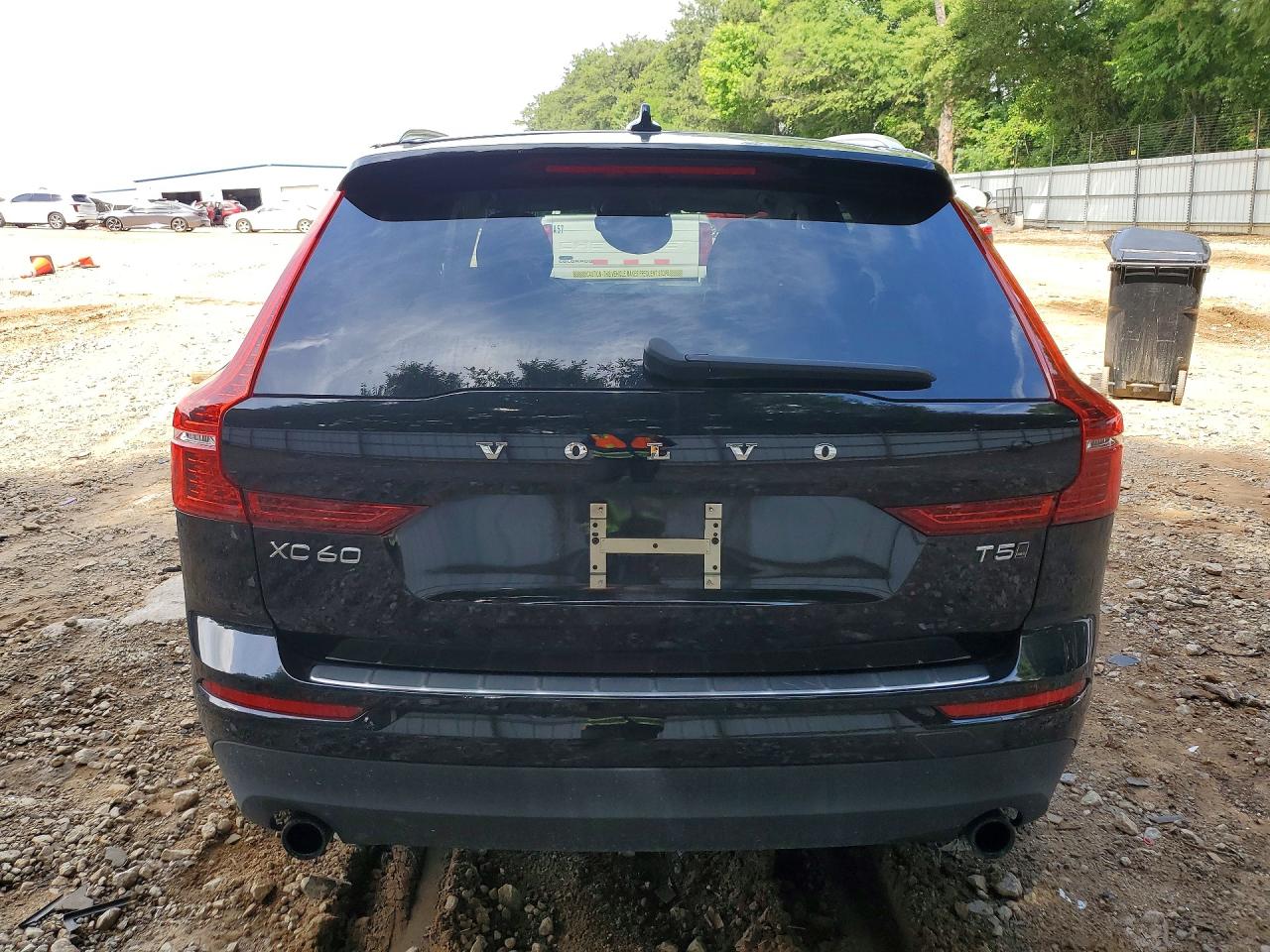 Volvo XC60 T5 Momentum