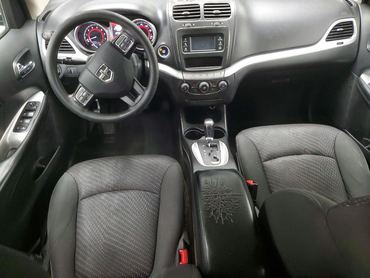 Dodge Journey Se
