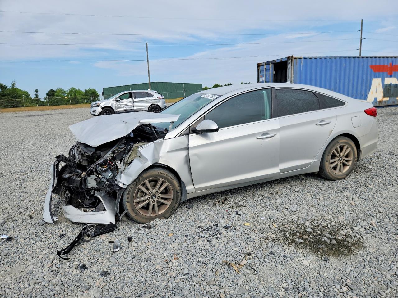Salvage Hyundai SONATA Image