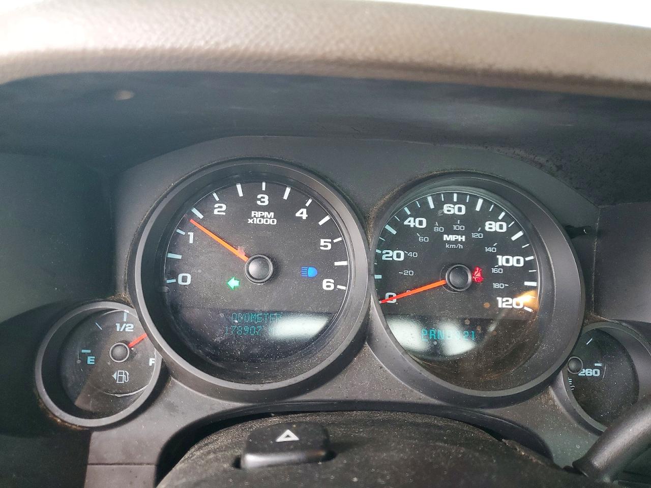 Chevrolet Silverado C1500