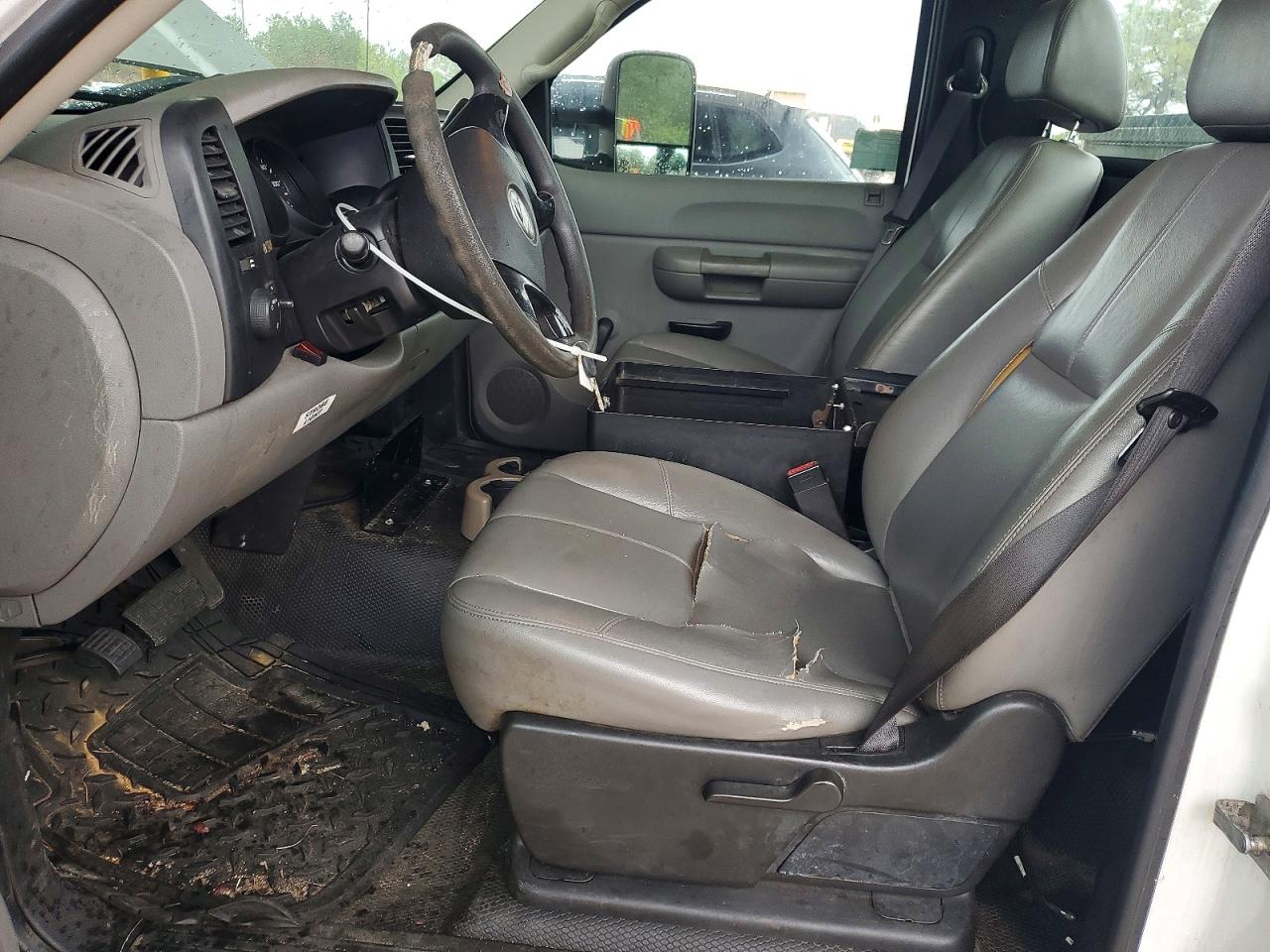 Chevrolet Silverado C1500