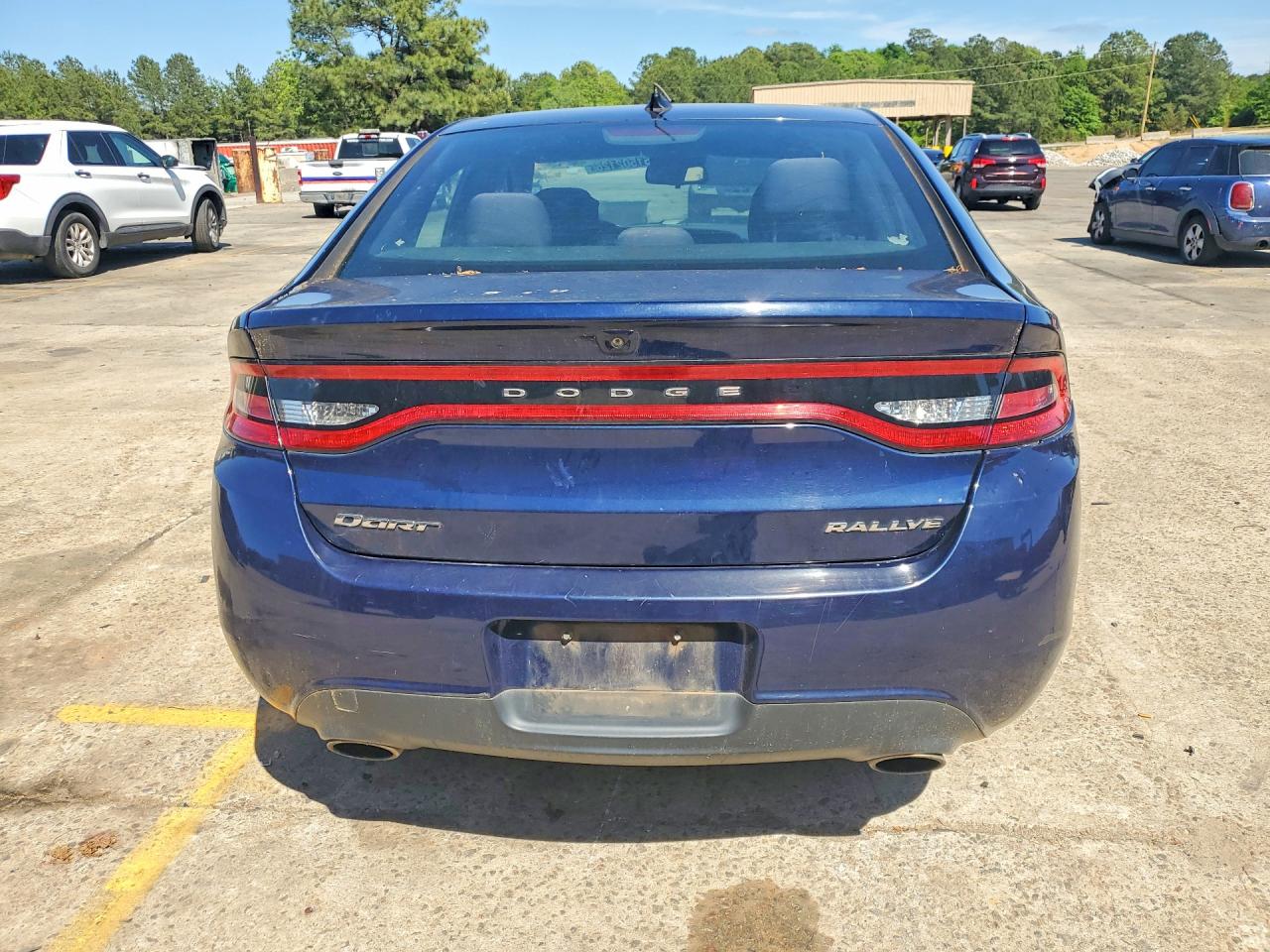 Dodge Dart Sxt