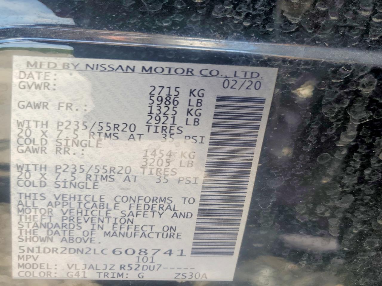 Nissan Pathfinder Platinum