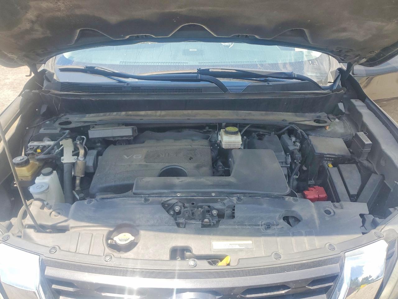 Nissan Pathfinder Platinum