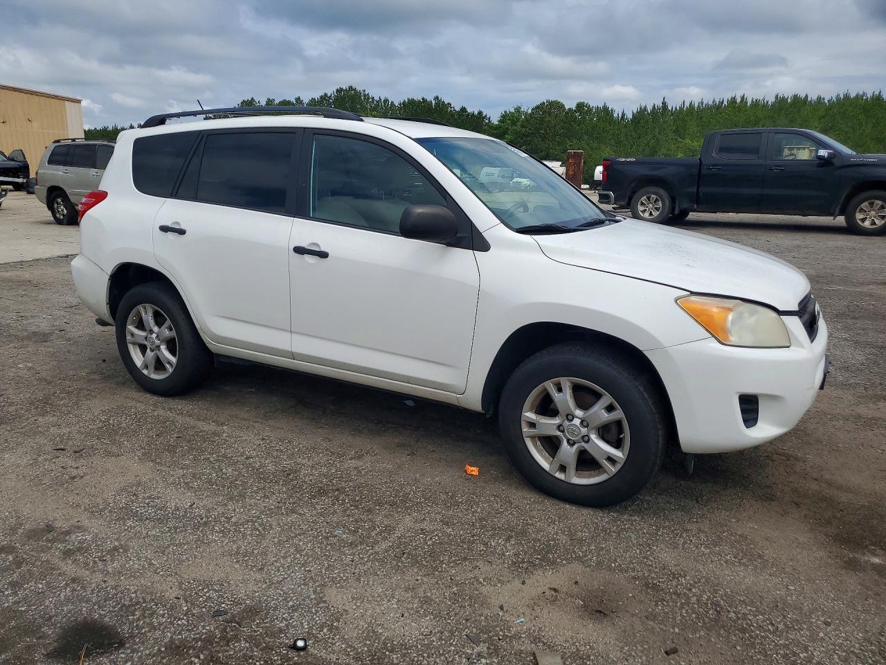 Toyota RAV4 Base
